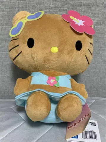 헬로키티 햇볕에 탄 갸루 봉제인형