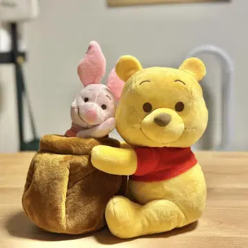 곰의 푸우와 피글렛 인형