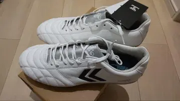 hummel 볼라트3 SL PRO WIDE 27.5cm