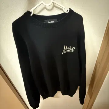MOBB 니트 M 사이즈