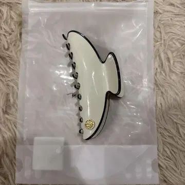 (완판템) muku 헤어 클립 아이보리