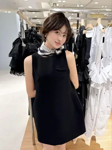 비비 Rory 미니 드레스