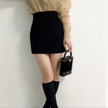 하이웨스트 커브 타이트 미니 스커트