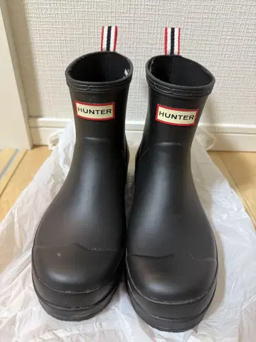 HUNTER 블랙 숏 레인부츠