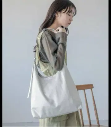 로우리스 팜 가방