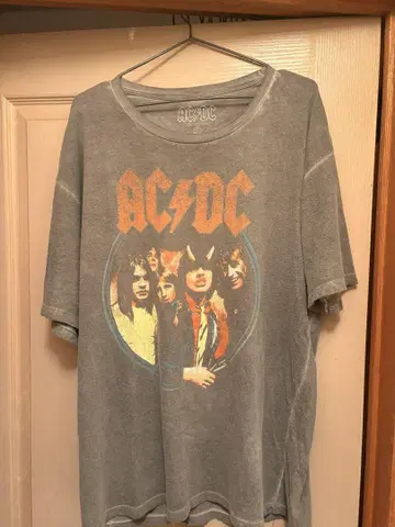 AC/DC 하이웨이 투 헬 T셔츠 L 사이즈 그레이