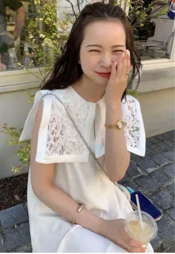 아카 레이스 노슬리브 원피스 레이스 칼라 노슬리브