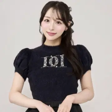 다리치  팬시 비즈 DD 로고 니트 톱스 F