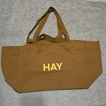 HAY 주말 토트백