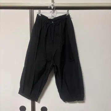 a. 에이도트 벌룬 팬츠