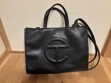 텔파 백 M telfar