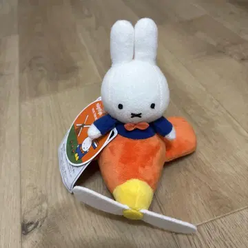 하우텐보스 미피 키링 비행기