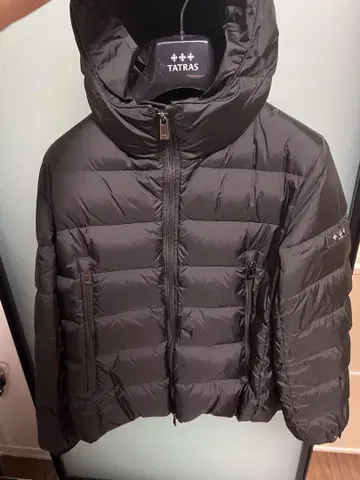 타트라스 다운 S 사이즈 새상품급