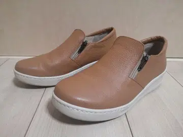 Reidroc/레이드로크 가죽 슬립온 카멜 24.5cm