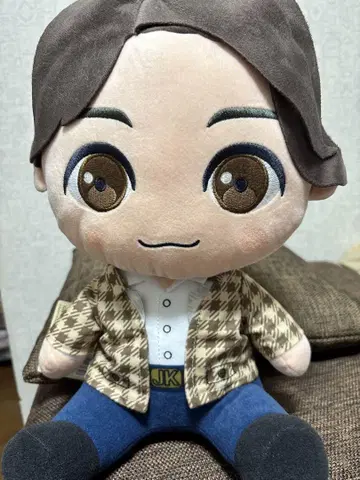 TINY TAN Jungkook 봉제 인형 약 35cm