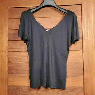 MISSONI V넥 반팔 티셔츠 블랙