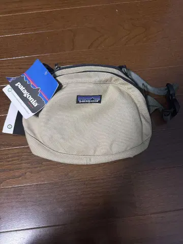 미사용 새상품 Patagonia 파타고니아 힙백 베이지