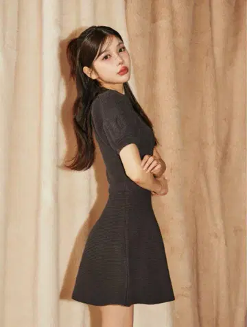Darich DD 퍼프 슬리브 니트 미니 원피스 화이트