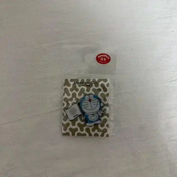 [새상품] 만박 한정판 일본관 도라에몽 핀 배치