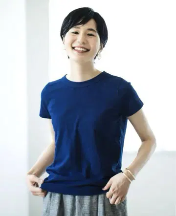 북유럽 생활 도구점 퍼머넌트 에이지 코튼 천축 티셔츠 네이비