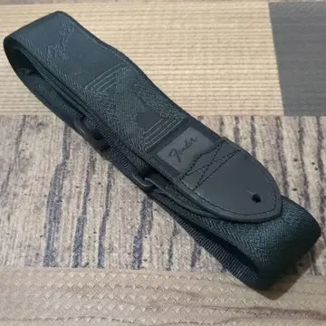 Fender 플래그십 한정판 모노그램 기타 스트랩 Fender