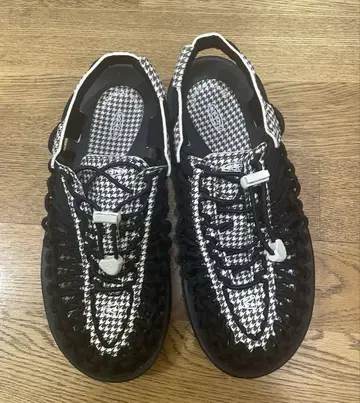 KEEN UNEEK x atmos 핑크 아토모스 25cm