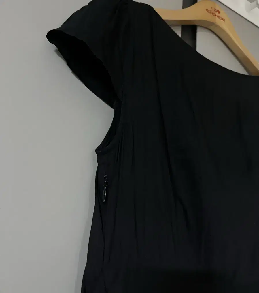 Product Details - 5