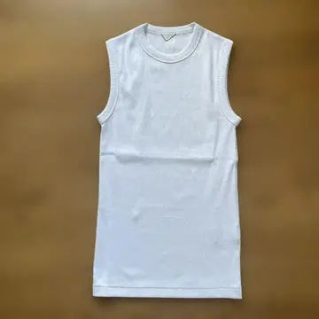 Deuxieme Classe dignity sleeveless
