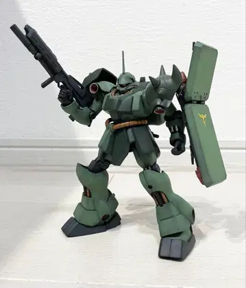 1/144 HGUC 기라 도가 프라모델 (완성품)