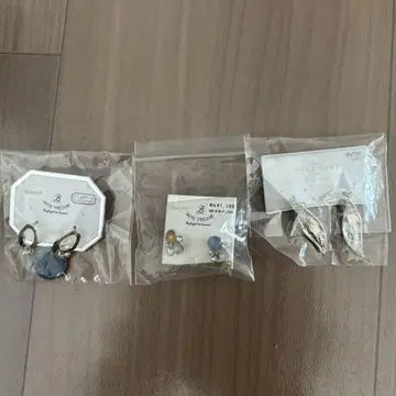귀걸이 미개봉 새상품 여성용 양쪽 귀 묶음 판매