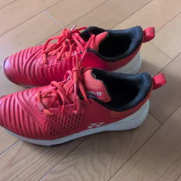 요넥스 테니스화 24.0cm