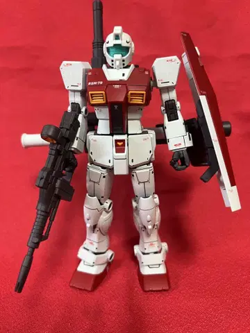 HG 1/144 RGM-79 짐 도색 완성품