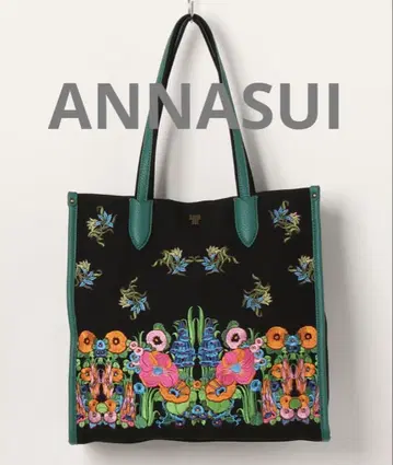새상품급 ANNASUI 고트 T