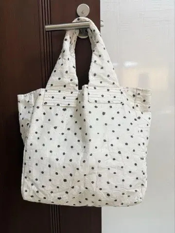 카디 앤 코 도트풍 토트백