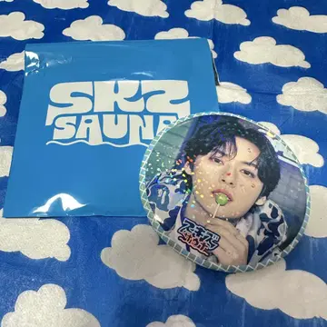 StrayKids 스키즈 사우나 JYP POPUP 리노 캔뱃지