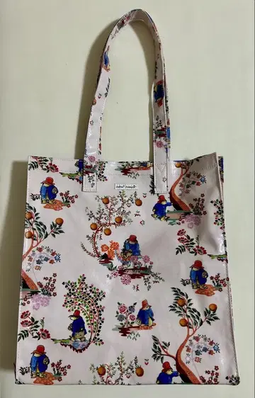 신품 미사용 완판 상품 Cath Kidston Paddington 토트백