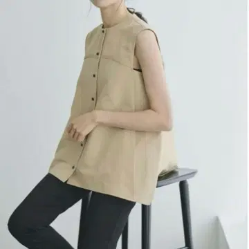 네온즈 요크 디자인 노스 블라우스 베이지 0 사이즈 새 제품 태그 포함