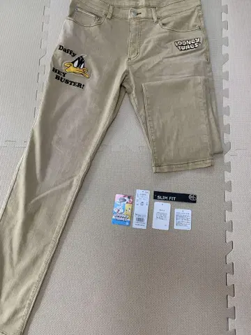 다피 덕 루니 투 캐스텔바자크 치노 팬츠