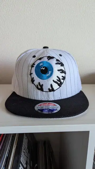 MISHKA 눈 자수 야구 모자 미시카 아나키 스냅백
