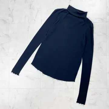 quaranciel 텔레코리브 하이넥 컷소 블랙 사이즈 F*FD1185