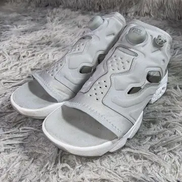 새상품급 Reebok 펌프 류 Lee DV9697 25.0 그레이 샌들