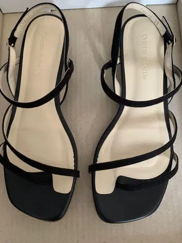Odette e Odile 블랙 샌들 23cm 오데뜨 앤 오딜