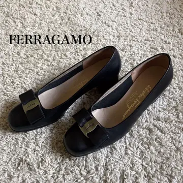 [새상품급] Ferragamo 23.5 바라 블랙 6c 실버 리페어 완료