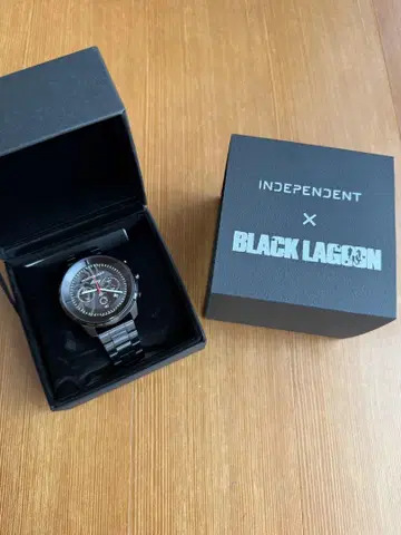 BLACKLAGOON 손목시계