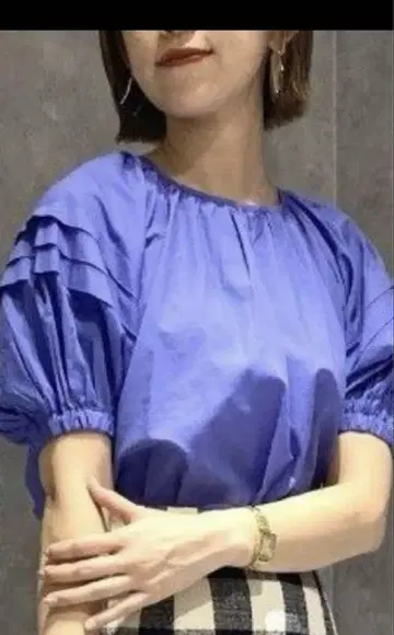 유나이티드 아로즈 UWCC C/SI 택 볼륨 소매 블라우스