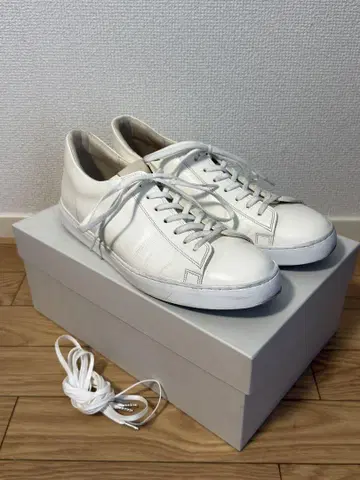 산요야마초 스니커즈 순백 26.5cm