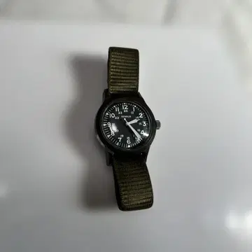 배터리 방전(고장) 아날로그 시계 블랙 나일론 스트랩 BENRUS