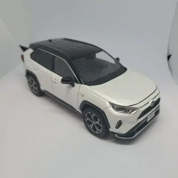 도요타 RAV4 컬러 샘플