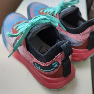 KEEN SEEK 여성 시크 트레일 러닝화