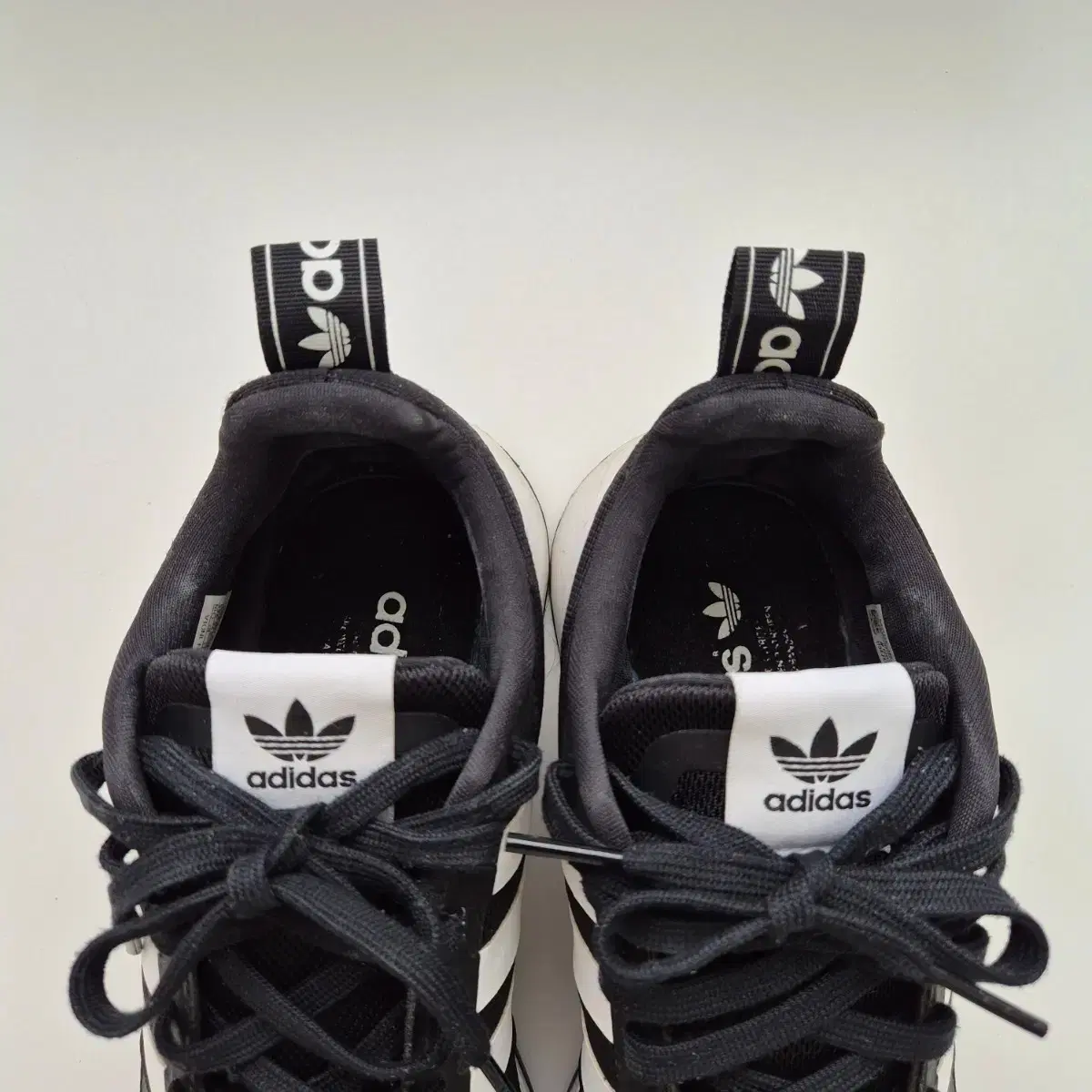 [275]아디다스 오리지널 스무스 러너 운동화